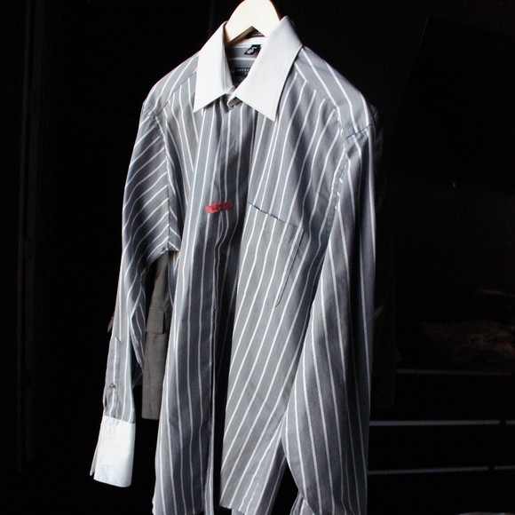 Geoffrey Beene Dress Shirt - Picture 2 of 7